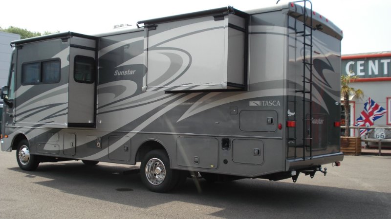 Winnebago Sunstar 27N American Motorhome RV for sale in Bicester