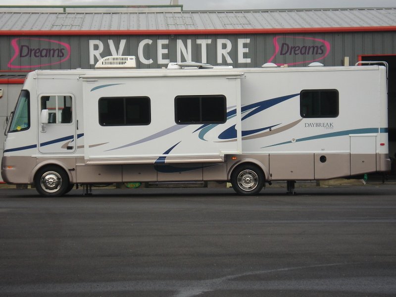 Used Motorhomes for sale in Bicester, Oxfordshire Dreams RV Centre